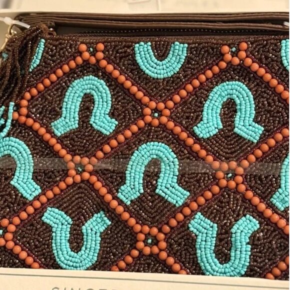 Sincerely Jules Horseshoe Beaded Clutch Wristlet Pouch Tassel Zipper - Picture 2 of 3